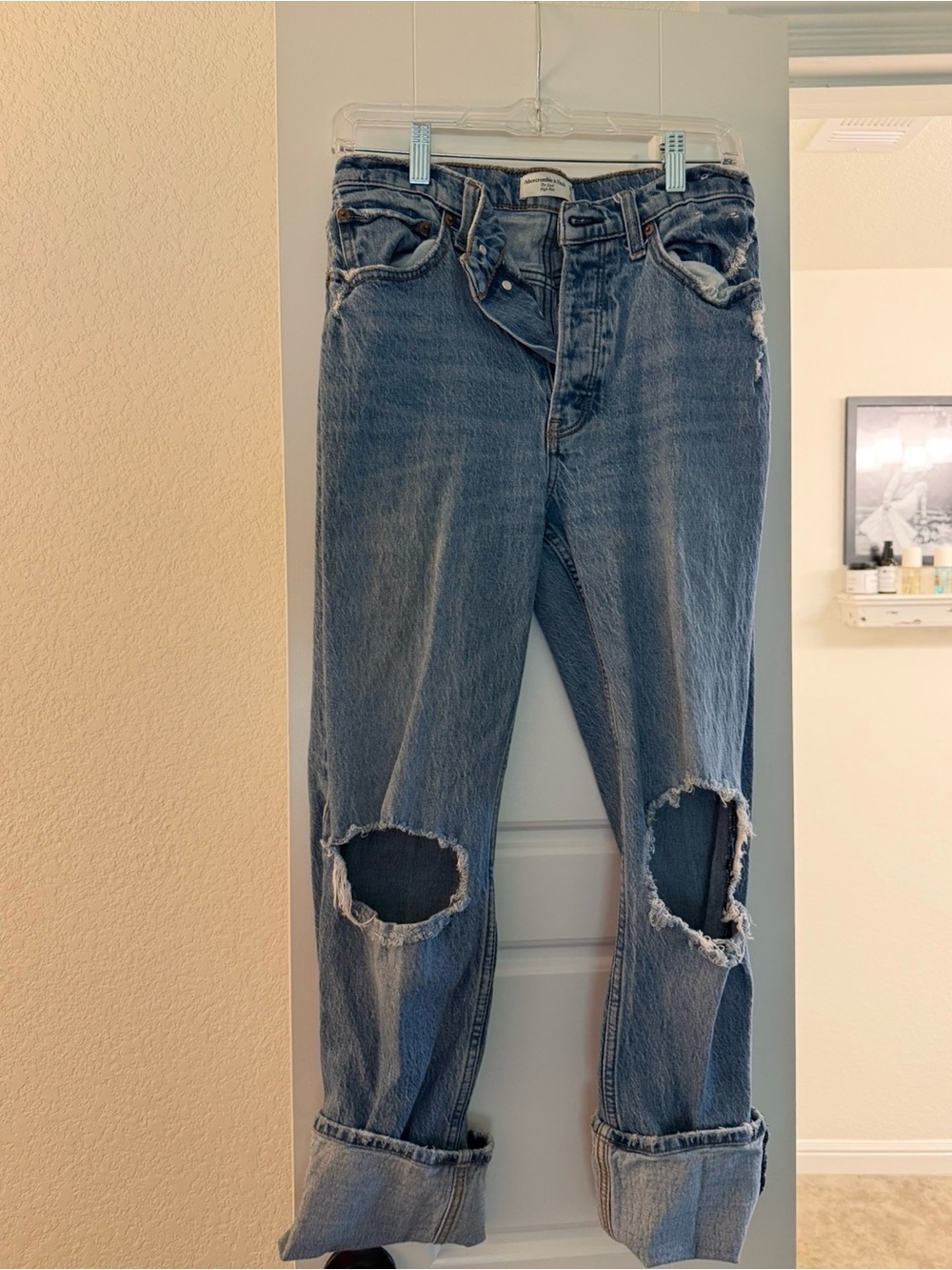 Abercrombie “The Dad” High Rise Jeans